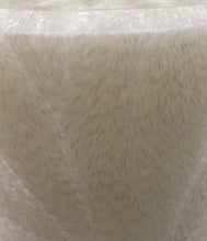 Load image into Gallery viewer, Small Round Pillar